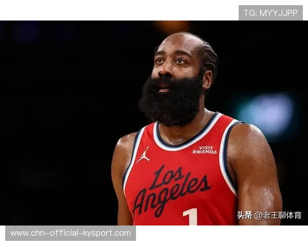 哈登外线关键助攻，76人追回比分完成翻盘